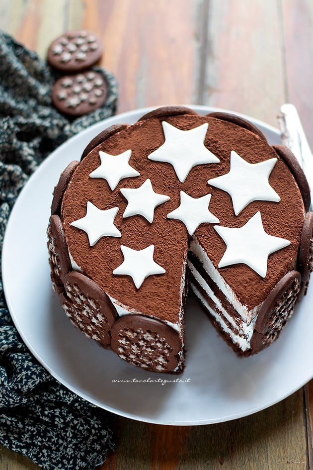 Decorazioni per torte: con panna, al cioccolato e in pdz!
