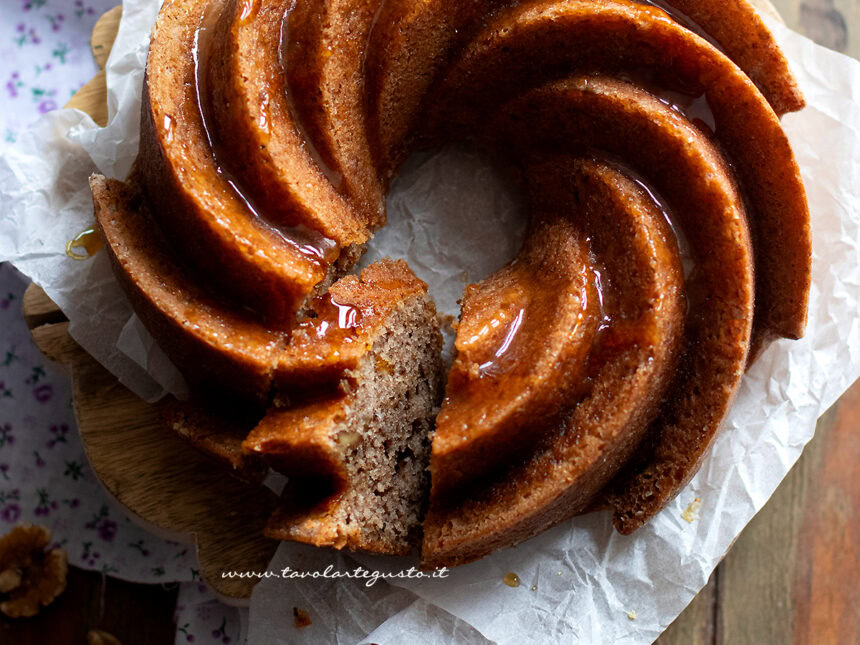 ciambella alle noci ricetta