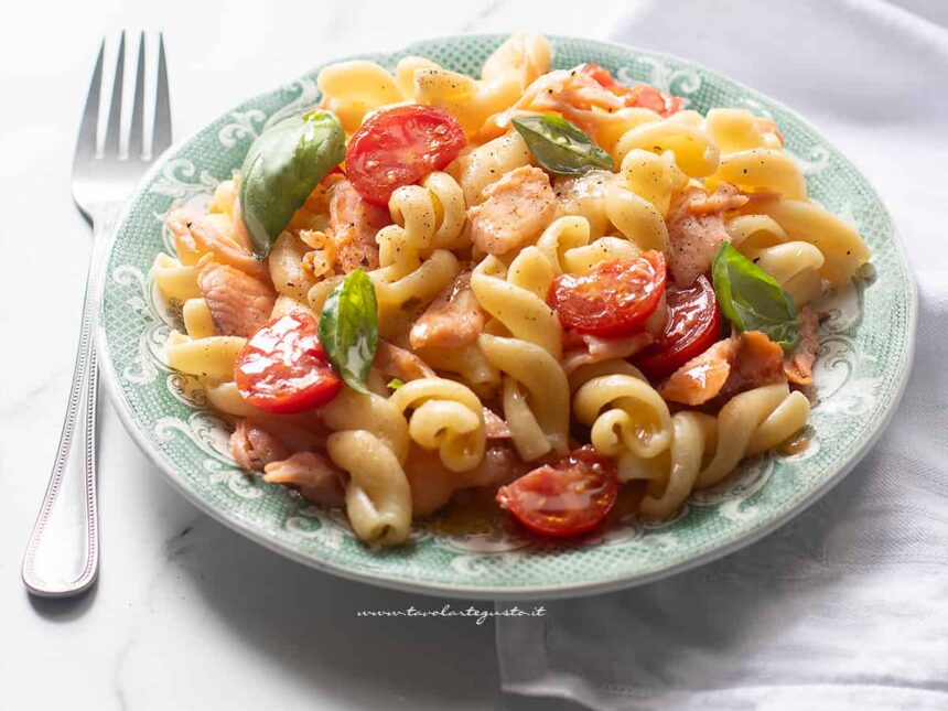 pasta salmone e pomodorini