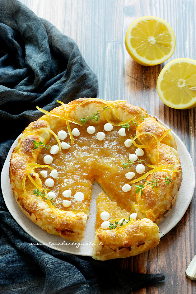 torta sfogliata al limone