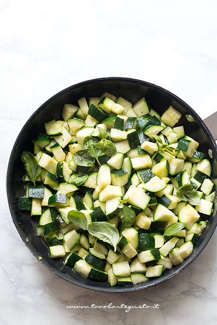 come fare il polpettone di zucchine