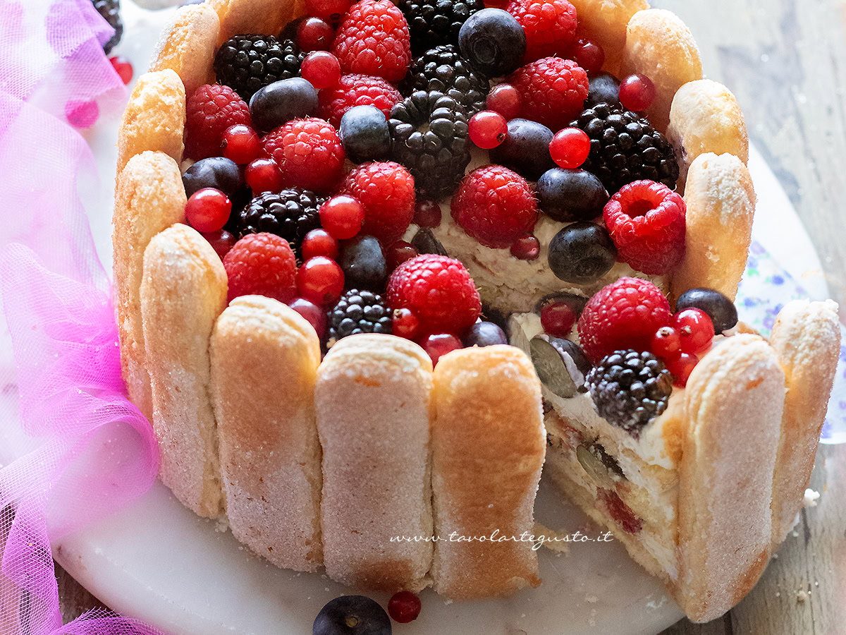 Torta Charlotte (Ricetta originale con foto passo passo)